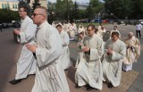 Święcenie diakonów w katedrze w Radomiu. Trzech pochodzi z województwa świętokrzyskiego. Zobacz zdjęcia