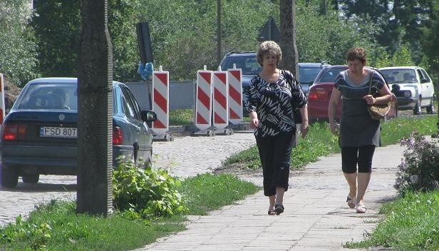 Małgorzatę Kusa i Barbarę Kowalewską najbardziej cieszy remont chodników przy alei Wolności.