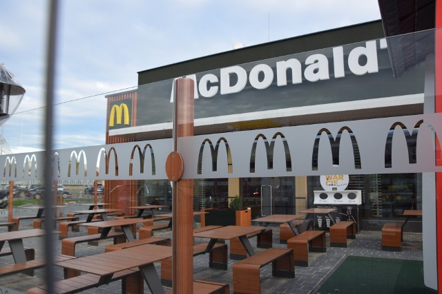 Restauracja McDonald's przy DTŚ w Chorzowie