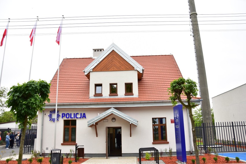 Otwarcie komisariatu policji w Janowcu Wielkopolskim.