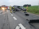 Wypadek autobusu z pasażerami pod Wrocławiem [ZDJĘCIA]
