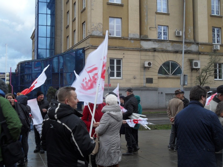 Marsz narodowców i Solidarności w Częstochowie