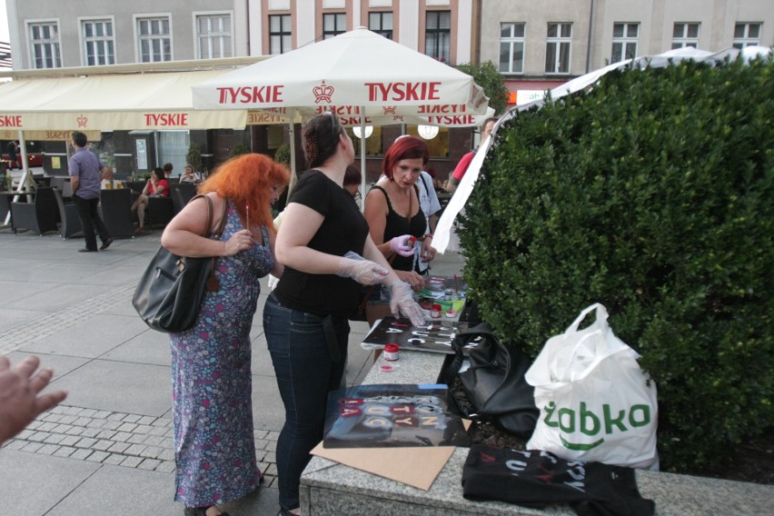 Katowice, 9 sierpnia: happening na Rynku pod hasłem „Z...