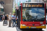 Kierowcy MZK w Bielsku-Białej są niegrzeczni wobec starszych i niepełnosprawnych pasażerów? Radny alarmuje prezydenta, MZK odpiera zarzuty