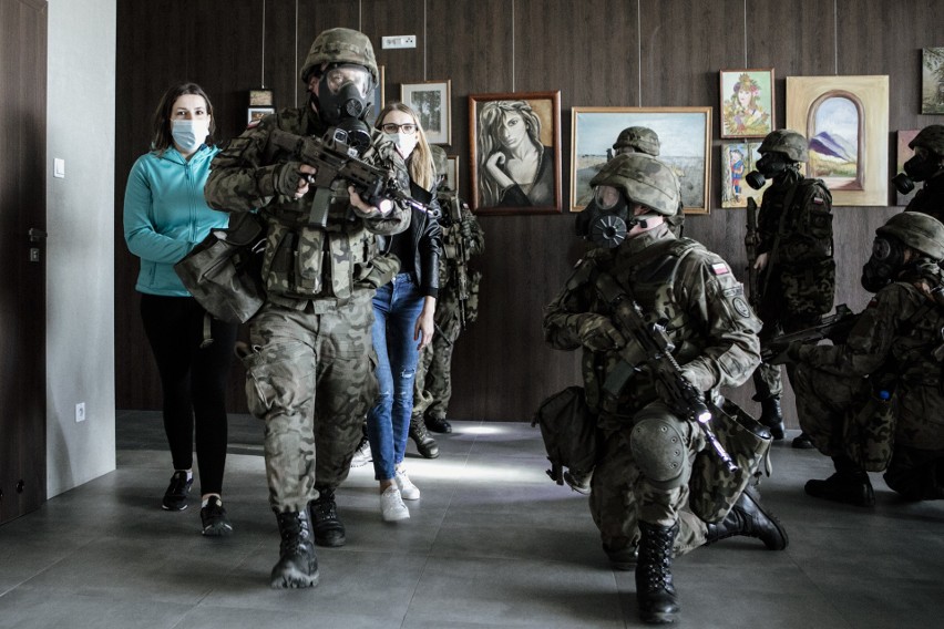 Żołnierze 3. Podkarpackiej Brygady Obrony Terytorialnej ponownie zaangażowani w walkę z koronawirusem [ZDJĘCIA]