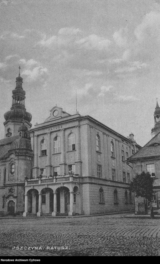 Pszczyna do roku 1939. Ratusz i kościół ewangelicki
