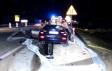 Śmiertelny wypadek na autostradzie A1 koło Piotrkowa. Rozpędzone maserati uderzyło w bariery. Informacje 8.11.2022