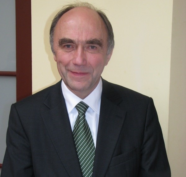 Dr Christoph Bergner