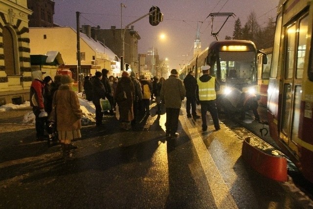 Awaria techniczna zatrzymała tramwaje jadące ul....