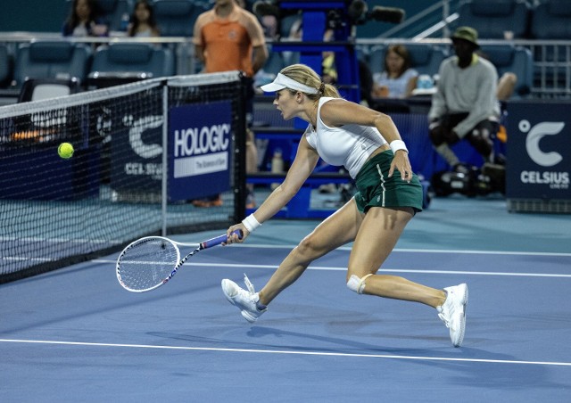 Danielle Collins po pokonaniu Jekateriny Aleksandrowej awansowałą do finału WTA 1000 w Miami, gdzie zmierzy się z Jeleną Rybakiną
