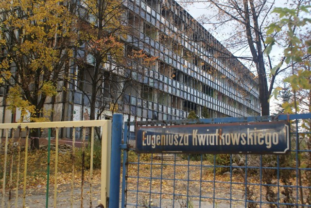 Budynek byłego SOSW dla Dzieci Słabo Widzących i Niewidomych w Gołonogu zostanie wkrótce rozebrany