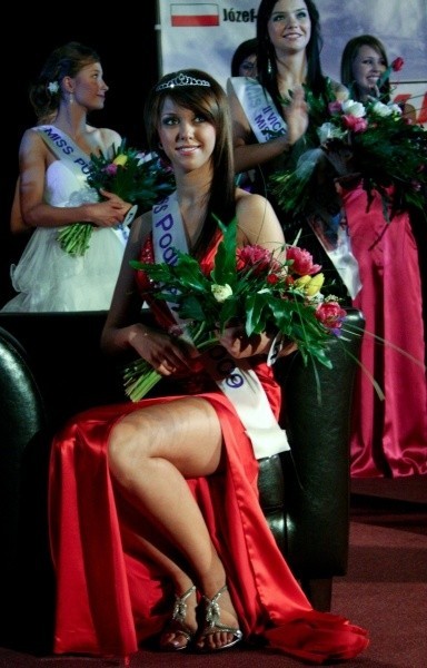 Miss Podlasia 2009 - Kamila Ryszkiewicz - na tronie i w koronie