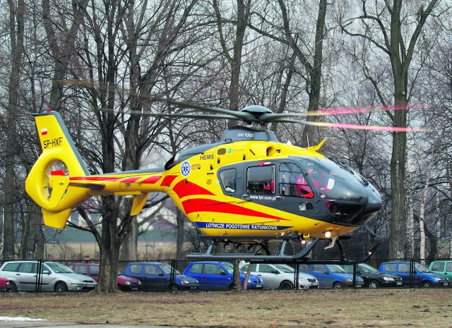 W Librantowej lądował helikopter LPR. Zabrał poważnie rannego rowerzystę