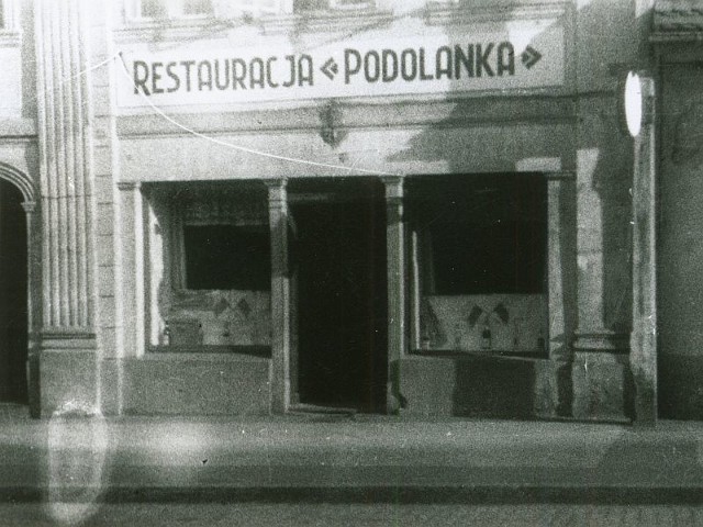 Restauracja "Podolanka" prowadzona przez Franciszka Byczyńskiego w Zielonej Górze w latach 1947 -1950