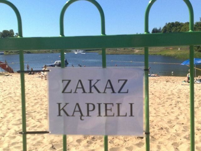 Mamy złą wiadomość dla korzystających z koszalińskiego zalewu. Sanepid wydał dzisiaj decyzję o zamknięciu kąpieliska.