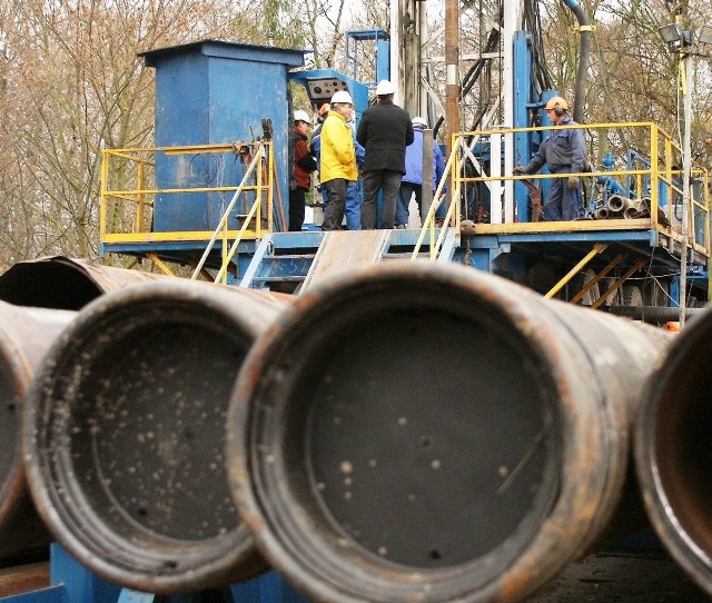 Czy tymi rurami popłynie inowrocławska woda mineralna?