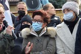 Pierwsze damy spotkały się ze strażą graniczną w Michałowie. Jolanta Kwaśniewska: "Były łzy. Zarówno po naszej i po ich stronie" (ZDJĘCIA)