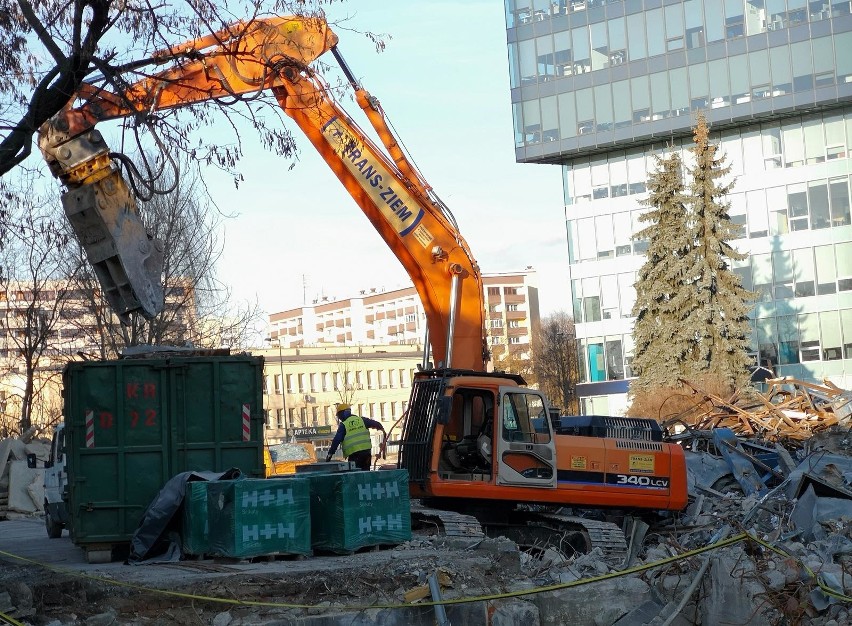 Kraków. Tyle zostało z dawnego budynku redakcji Gazety Krakowskiej i Dziennika Polskiego [ZDJĘCIA, WIDEO]