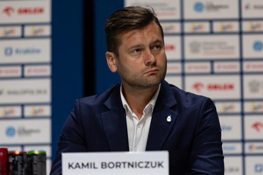 Minister sportu i turystyki Kamil Bortniczuk.
