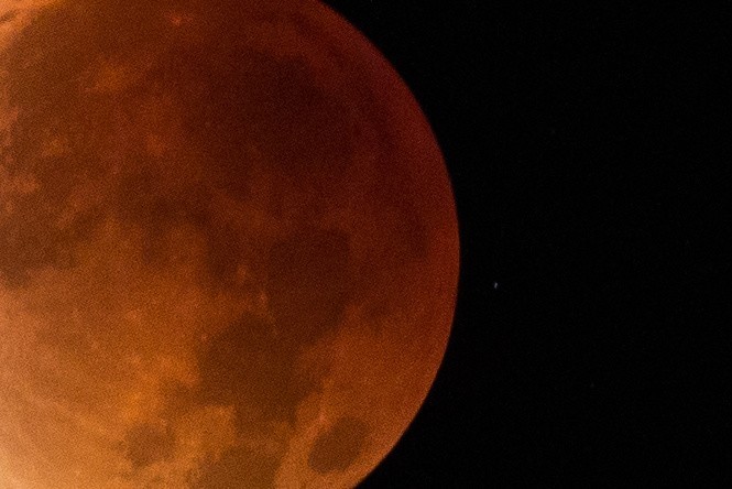 Zaćmienie Księżyca 27 07 2018. Gdzie i o której w Krakowie...