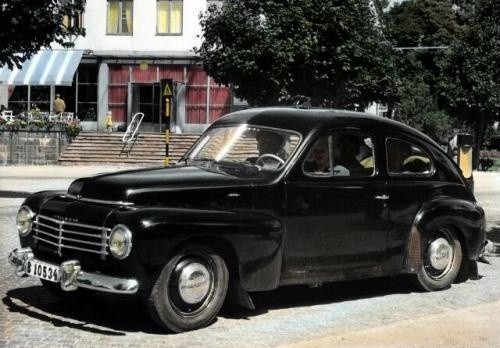 Fot. Volvo: Słynny już model PV 444 z 1950 r.