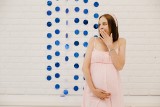 Wiesz, co się dzieje z mózgiem kobiety w czasie ciąży? Jak te zmiany wpływają na codzienność ciężarnych? Ciążowy mózg bez tajemnic