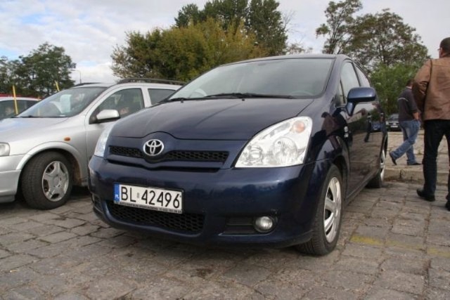 Toyota Corolla Verso, 2007 r., 2,2 D, 27 tys. 900 zł;