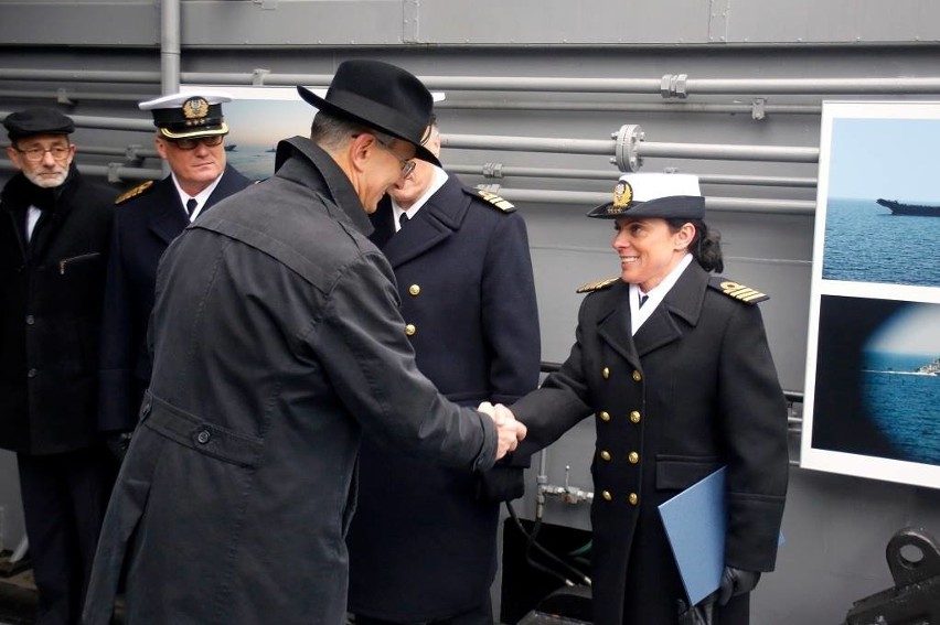 Świnoujście: Pierwsza kobieta dowódca okrętu [zdjęcia, wideo]
