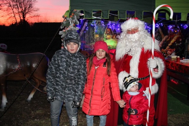 Wioska św. Mikołaja w Parku Kościuszki wypełniła się najmłodszymi mieszkańcami Czeladzi