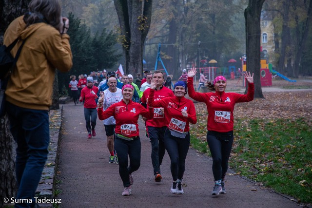 Bieg i marsz nordic walking był w parku Chrobrego w Stargardzie