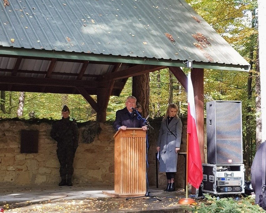 Obchody rocznicy bitwy pod Stefanowem koło Gielniowa i rocznicy pacyfikacji wsi. Zobacz zdjęcia