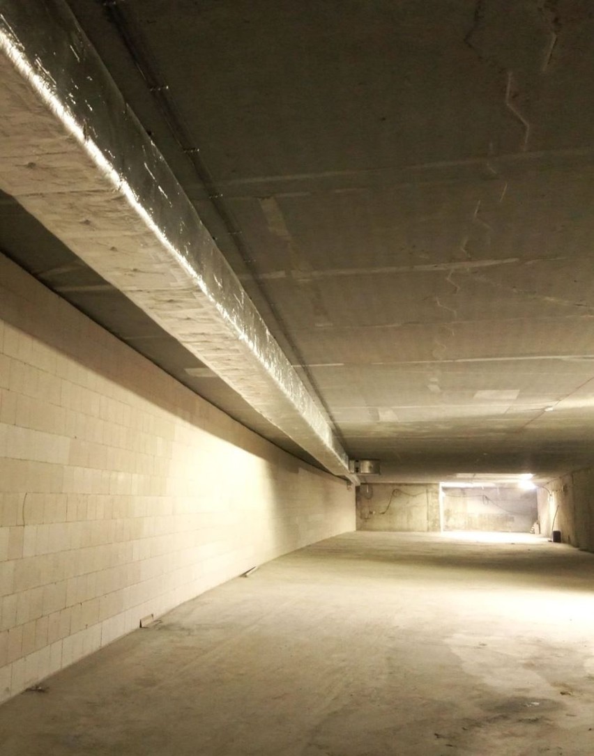 Konstrukcje wewnętrzne, strop pośredni w tunelu