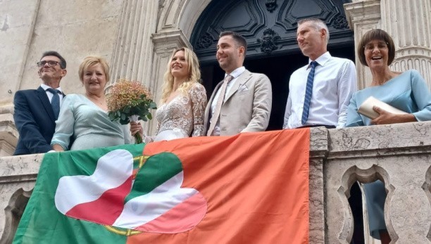 Love story ze Światowych Dni Młodzieży. Poznali się w Krakowie, pobrali w Lizbonie. Poznajcie historię Natalii i Simona