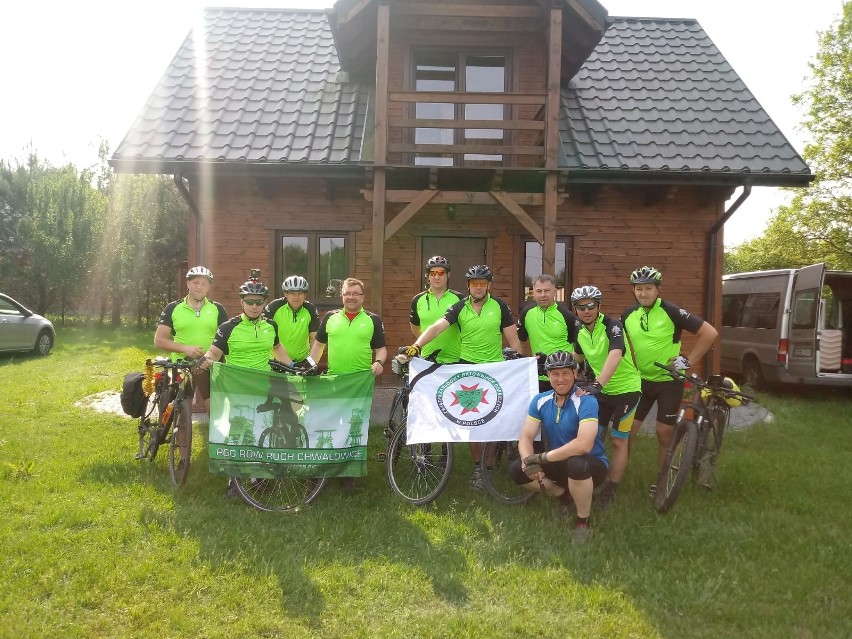 Górnicy z Chwałowic na rowerach odwiedzili Gniezno. Goszczą...
