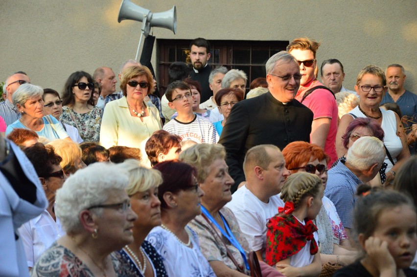 Myślenice. Dokładnie rok temu ulicami miasta przeszła uroczysta procesja