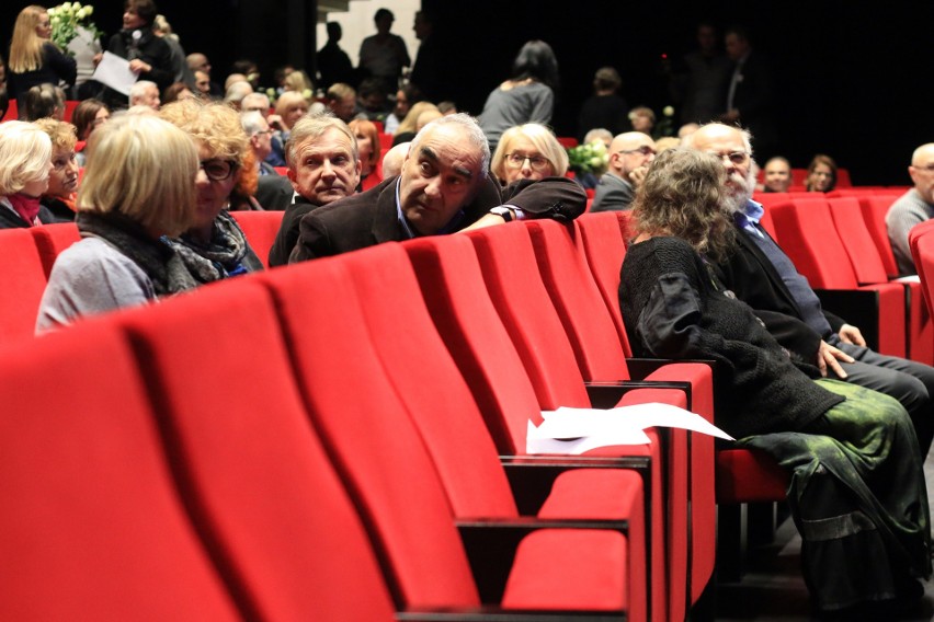 Lublin: Prof. Adam Strzembosz i Obywatele RP laureatami nagrody im. prof. Hołdy. Gala odbyła się w CSK (ZDJĘCIA)