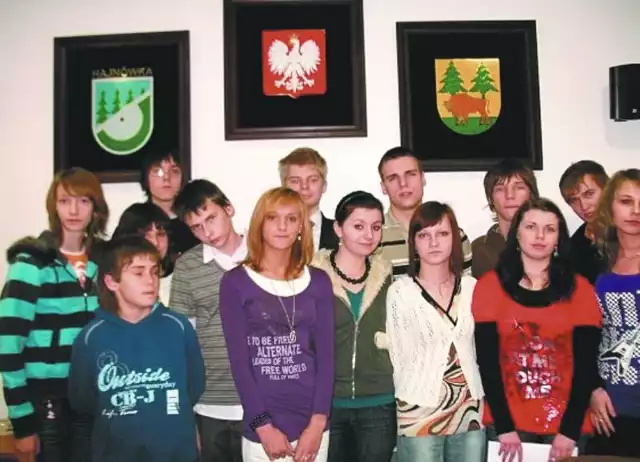 W lutym 2008 roku, kilka tygodni po utworzeniu Młodzieżowej Rady Miasta, Eugeniusz Saczko zorganizował młodym rajcom szkolenie na temat zadań rady. Jak widać zdobyta wiedza na niewiele się zdała.