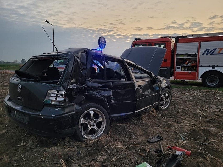 Wypadek w Browinie wydarzył się krótko po godz. 18.00 w...