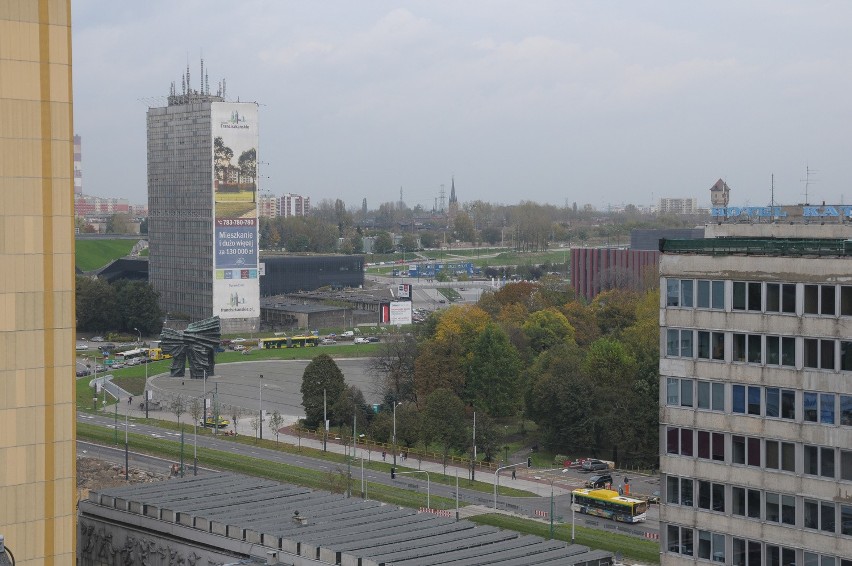 Jak wyglądają Katowice z dachu hotelu Silesia? [ZOBACZCIE ZDJĘCIA]