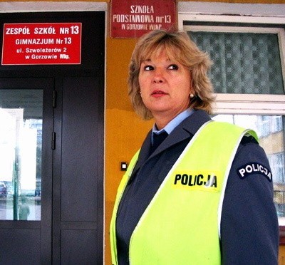 Gdy nauczyciele namierzyli naćpanych uczniów, w szkole była akurat policjantka Małgorzata Przygoda, która opiekuje się szkołą.