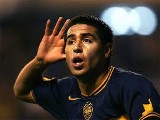 Riquelme przywitał się z dzieckiem zanim wykonał rzut rożny (WIDEO)