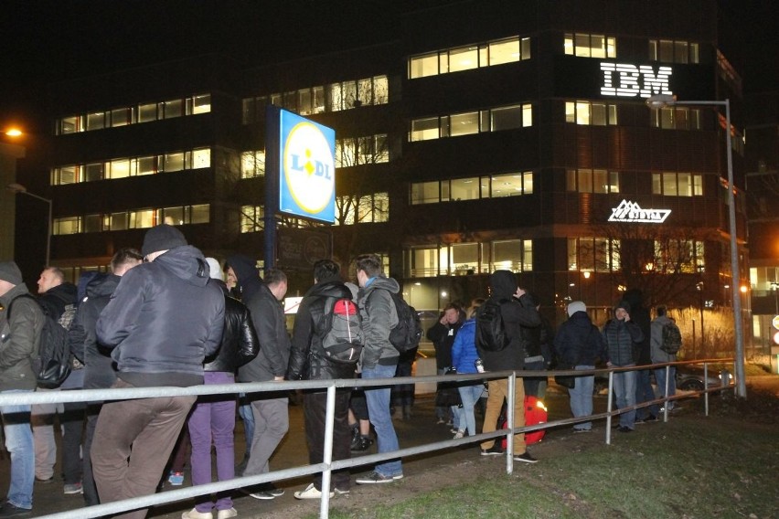 Alarm bombowy w IBM. Ok. 300 osób ewakuowanych 