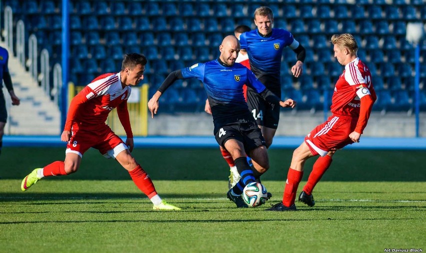 Zimny prysznic na Gdańskiej: Zawisza - Dolcan 0:3!