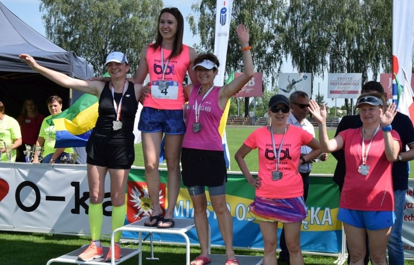 Półmaraton Kurpiowski 2018. Wygrywają Przemysław Dąbrowski i Petra Pastorova [ZDJĘCIA, WIDEO]