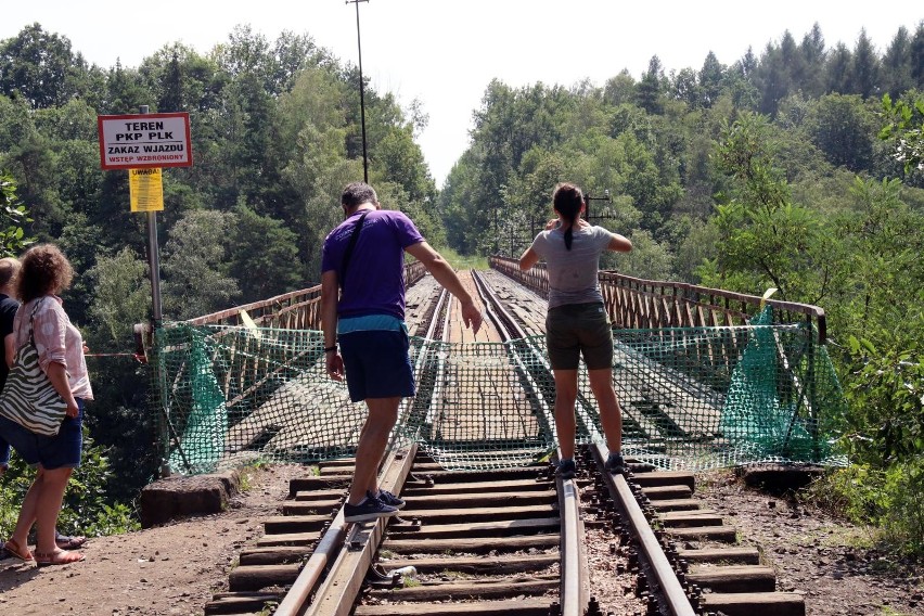 Most Pilchowicki stał się zabytkiem. Ale filmowcy nadal...