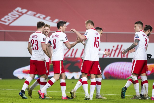 W ostatnim meczu Polacy pokonali w Warszawie Andorę 3:0. Jak poradzą sobie z Anglią na Wembley bez Roberta Lewandowskiego?