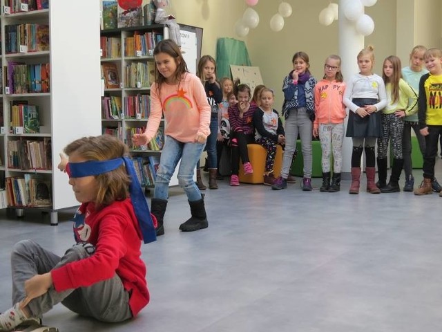 W poprzednich latach dzieci chętnie uczestniczyły w zajęciach w domu kultury i w bibliotece