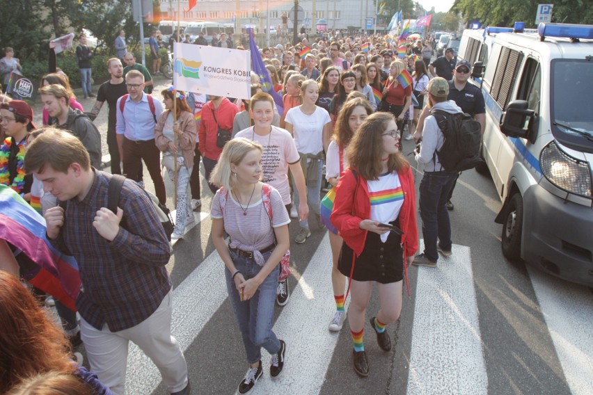 Katowice: Marsz Równości w sobotę 8 września w centrum miasta. PROGRAM, TRASA MARSZU Kontrmanifestacja Młodziezy Polskiej zakazana