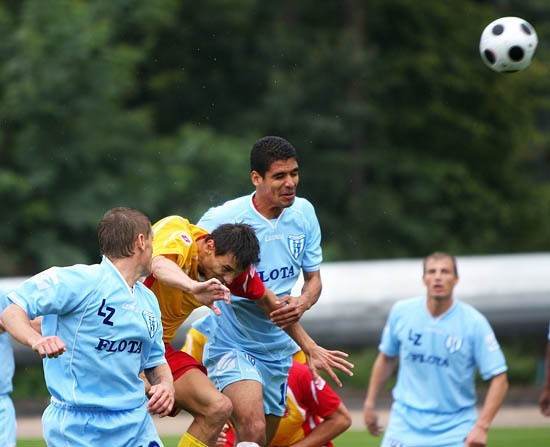 Znicz Pruszków 4:1 Flota Świnoujście