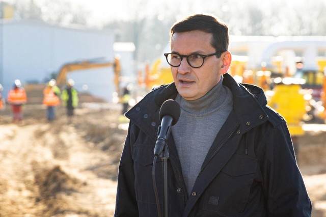 Podczas wizytowania przebudowy tłoczni gazu (inwestycja Baltic Pipe)  w Goleniowie premier Mateusz Morawiecki zapowiedział trzecią część tarczy antyinflacyjnej - tarczy antyputinowskiej.